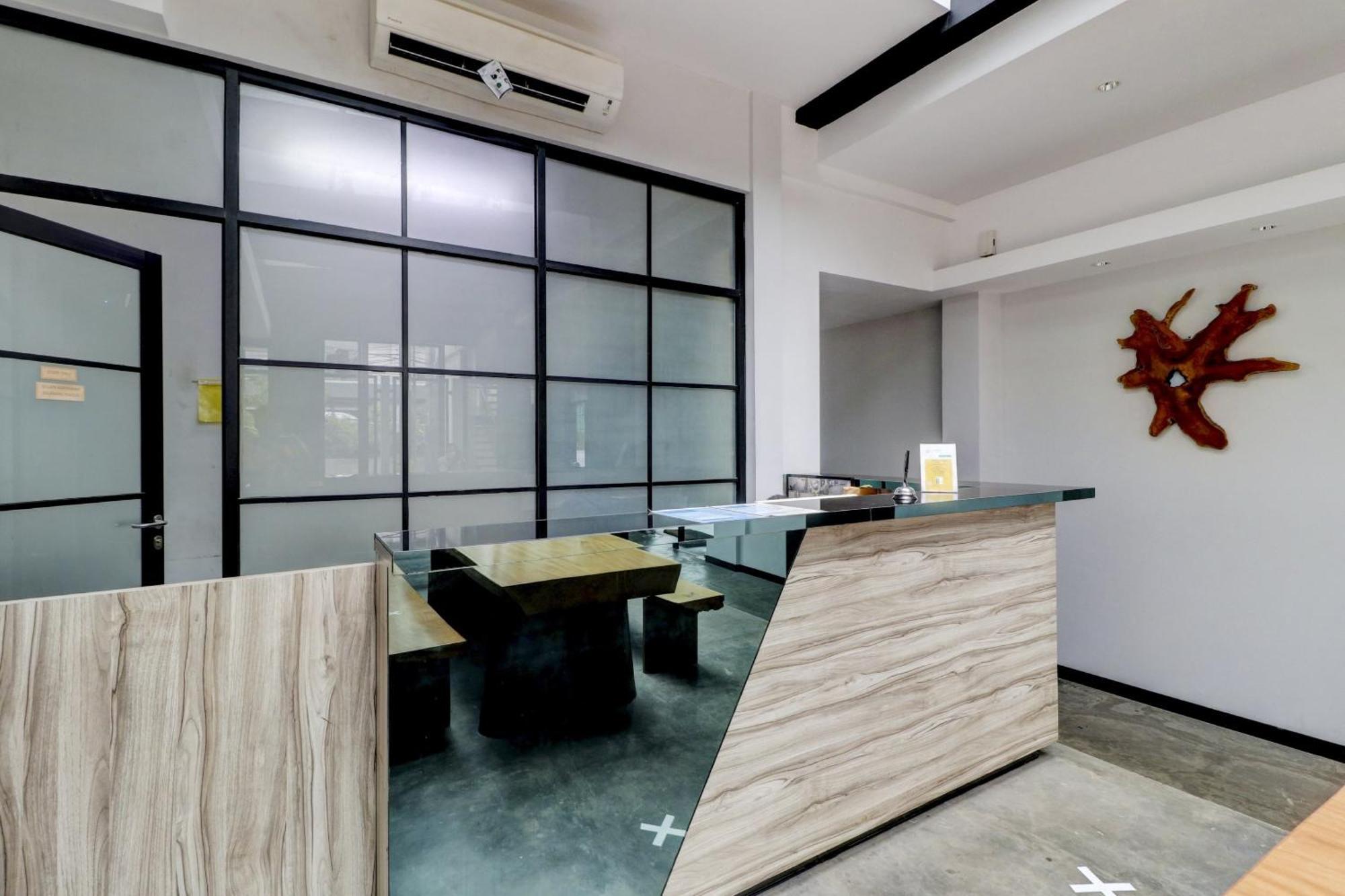 OYO Flagship 90775 I Sleep Hotel Bandung Bagian luar foto