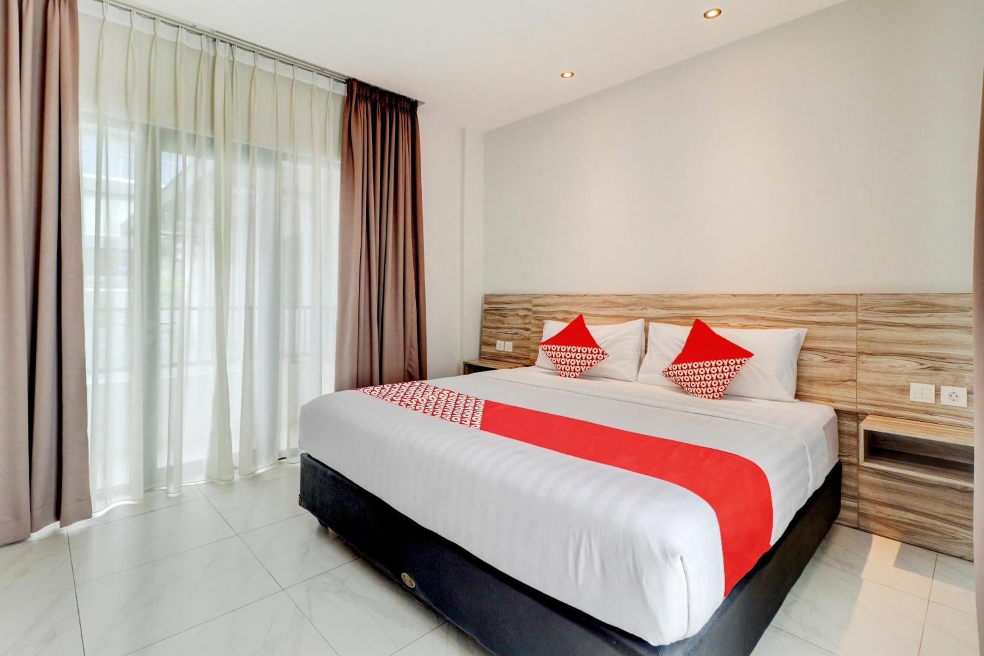 OYO Flagship 90775 I Sleep Hotel Bandung Bagian luar foto