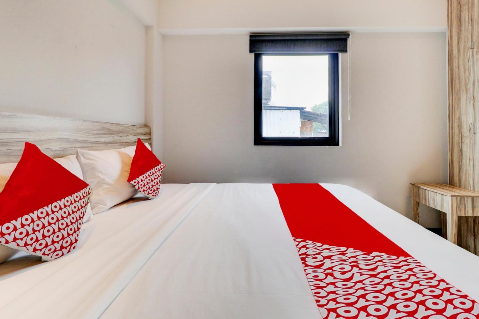 OYO Flagship 90775 I Sleep Hotel Bandung Bagian luar foto