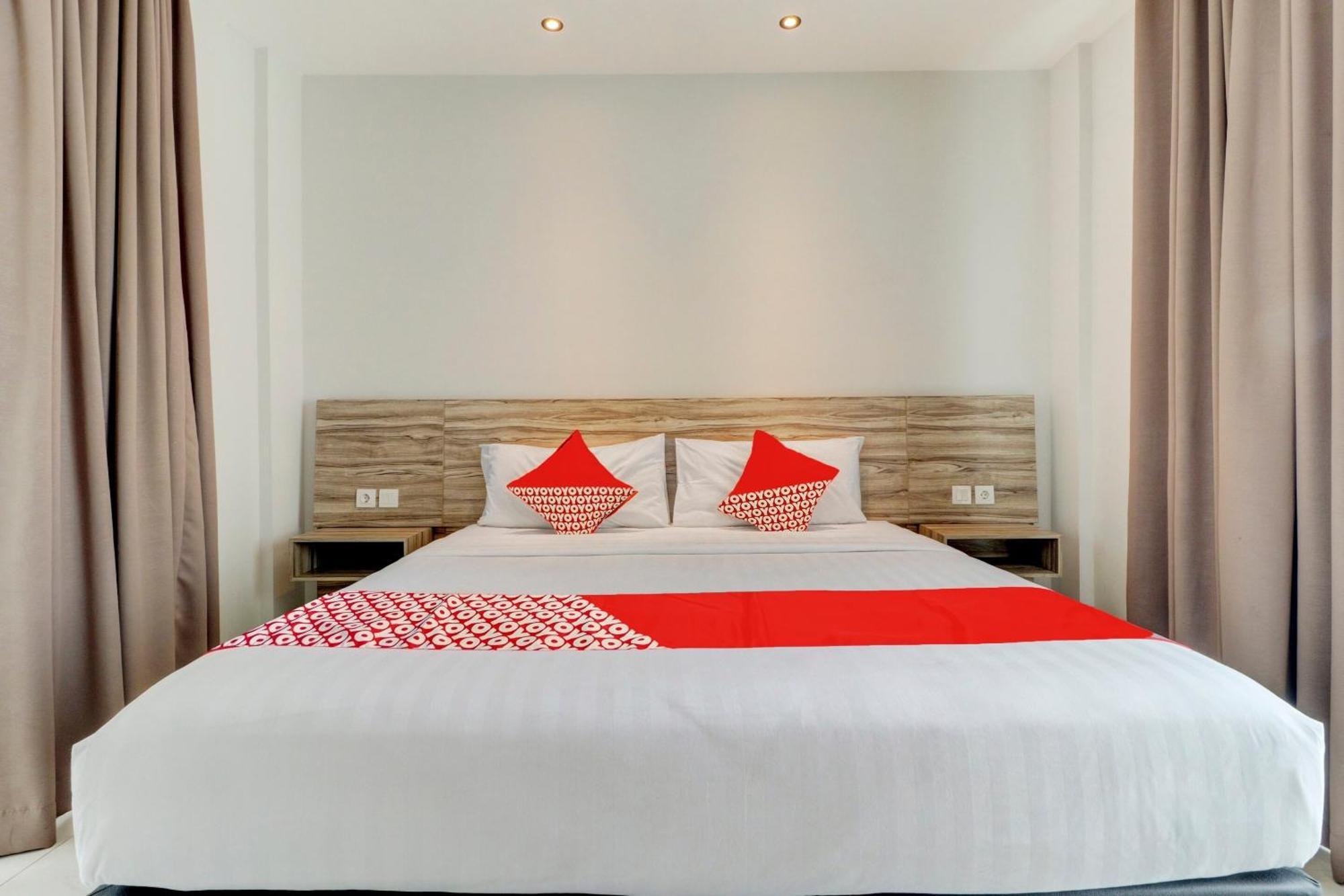OYO Flagship 90775 I Sleep Hotel Bandung Bagian luar foto